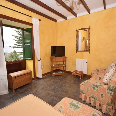 Cave House In Tenerife With Pool And Beach, Cleaning Included *